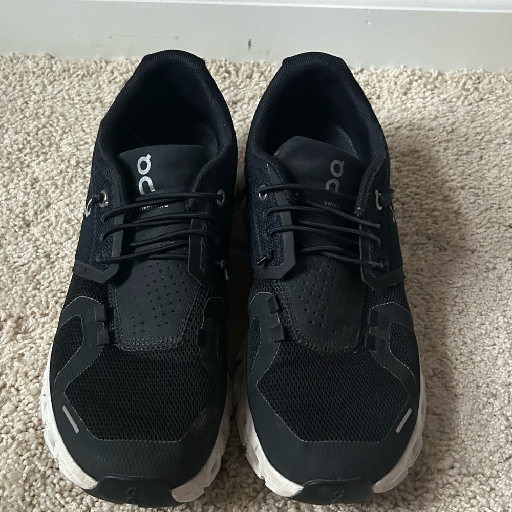 On Cloud Women’s Shoes